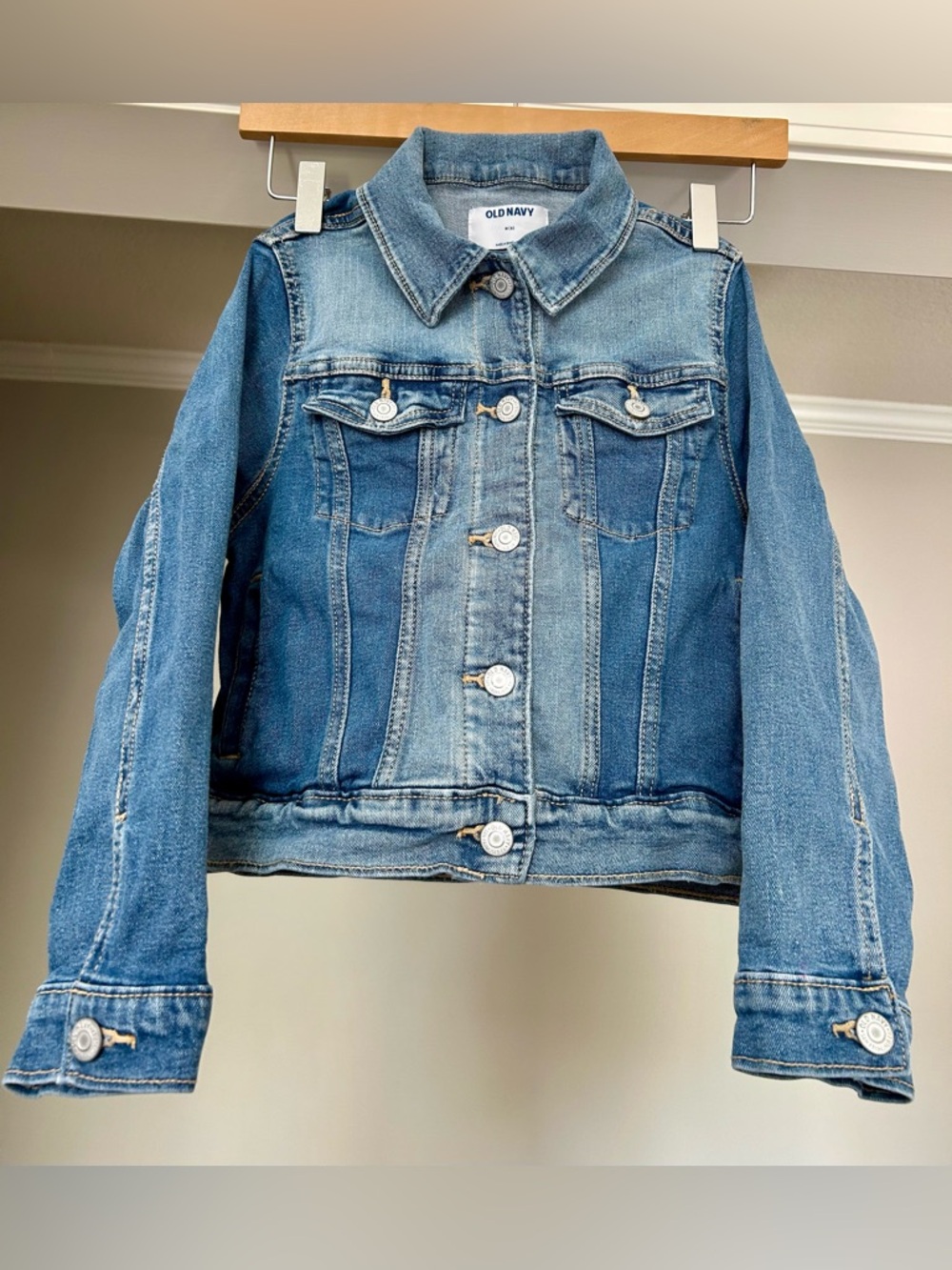 Old Navy Light Blue Women's Denim Jacket with Chest Pockets